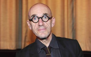 Director Tony Kaye to Cast Robot for Major Film Role